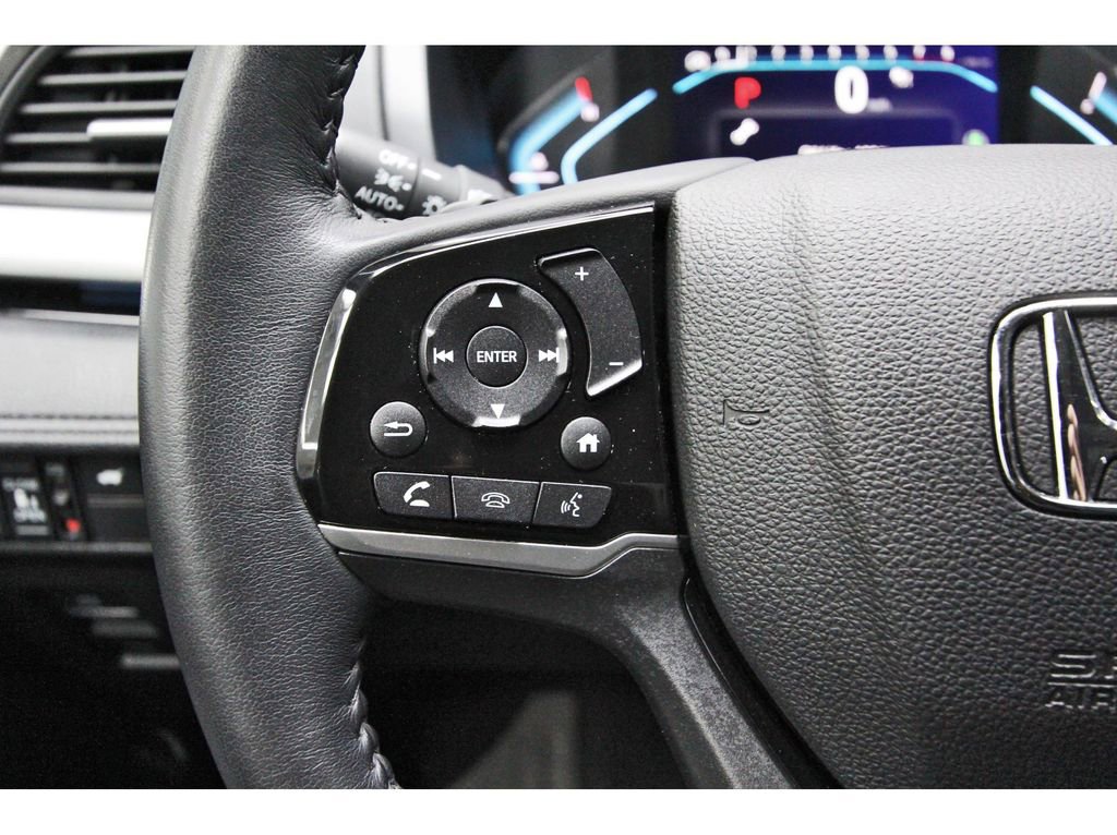 Used 2024 Honda Odyssey Touring image 16