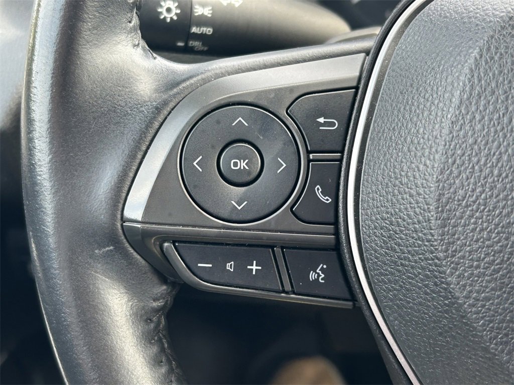 Used 2022 Toyota Corolla SE image 30