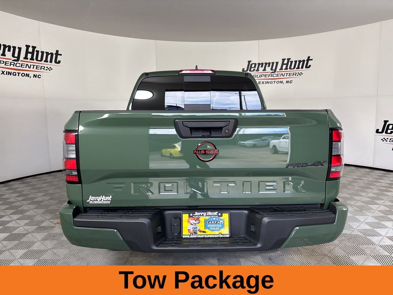 Used 2024 Nissan Frontier PRO-4X w/ Off-Road Protection Package image 6