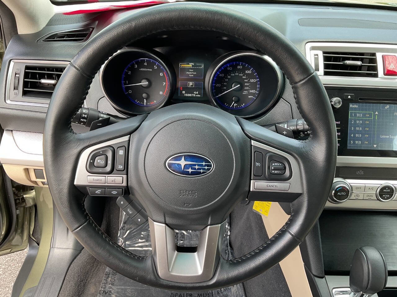 Used 2015 Subaru Outback 2.5i Premium w/ Popular Package #2 AWD/4WD image 17
