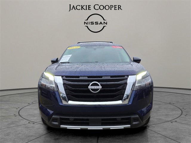 Certified 2024 Nissan Pathfinder Platinum w/ Cargo Package image 8