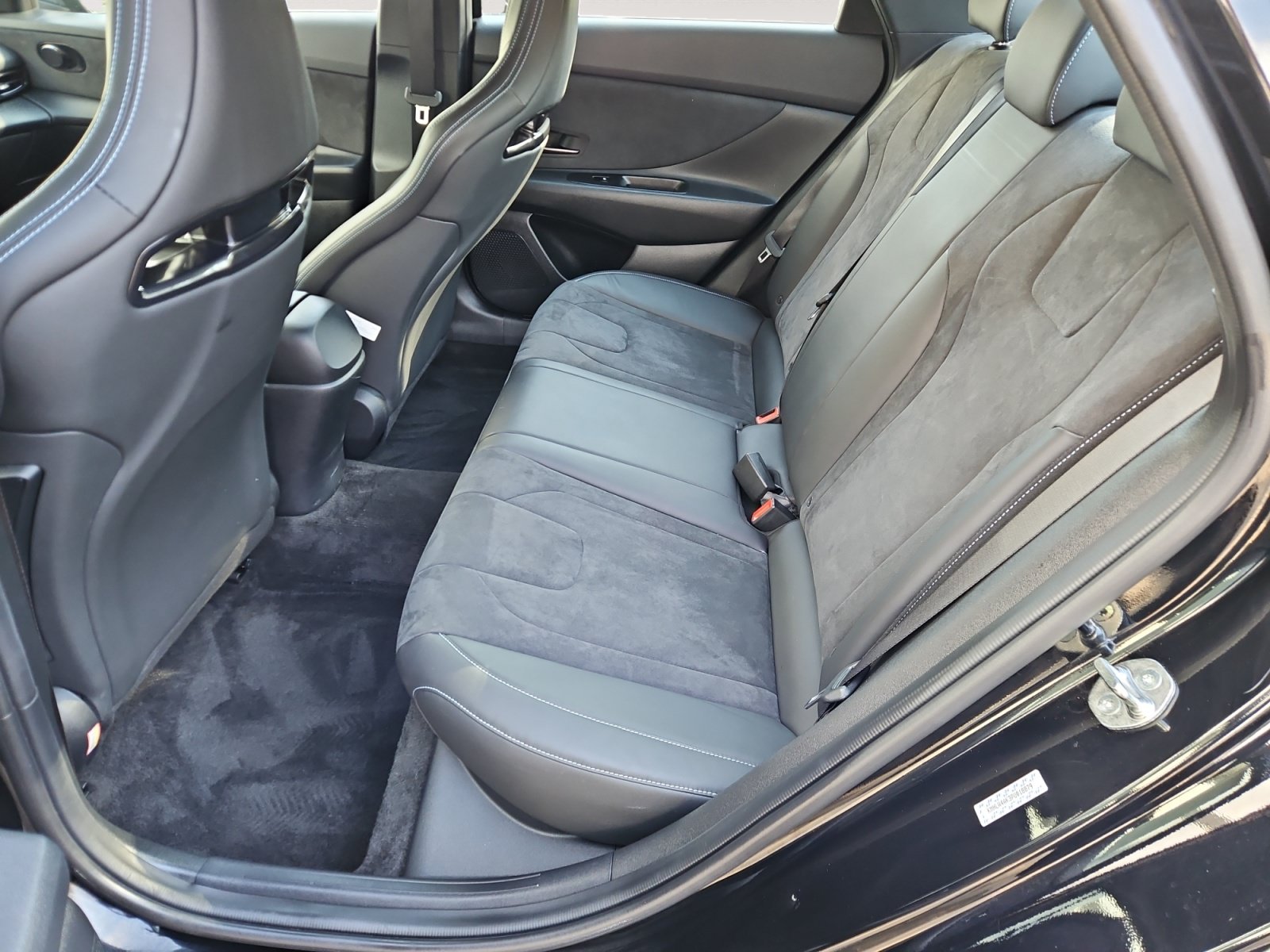 Used 2023 Hyundai Elantra N w/ Cargo Package FWD image 13