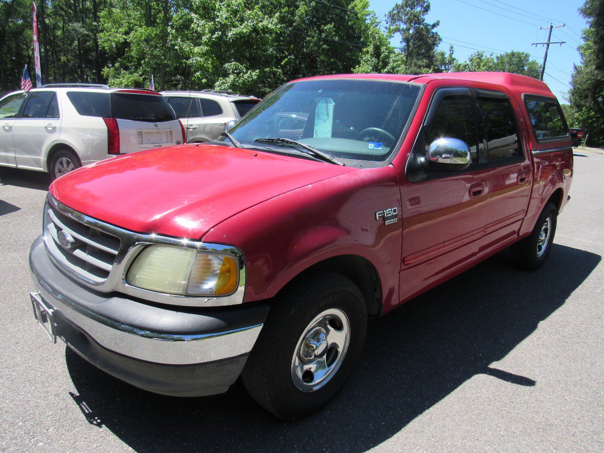 Used 2002 Ford F150 XLT RWD image 1