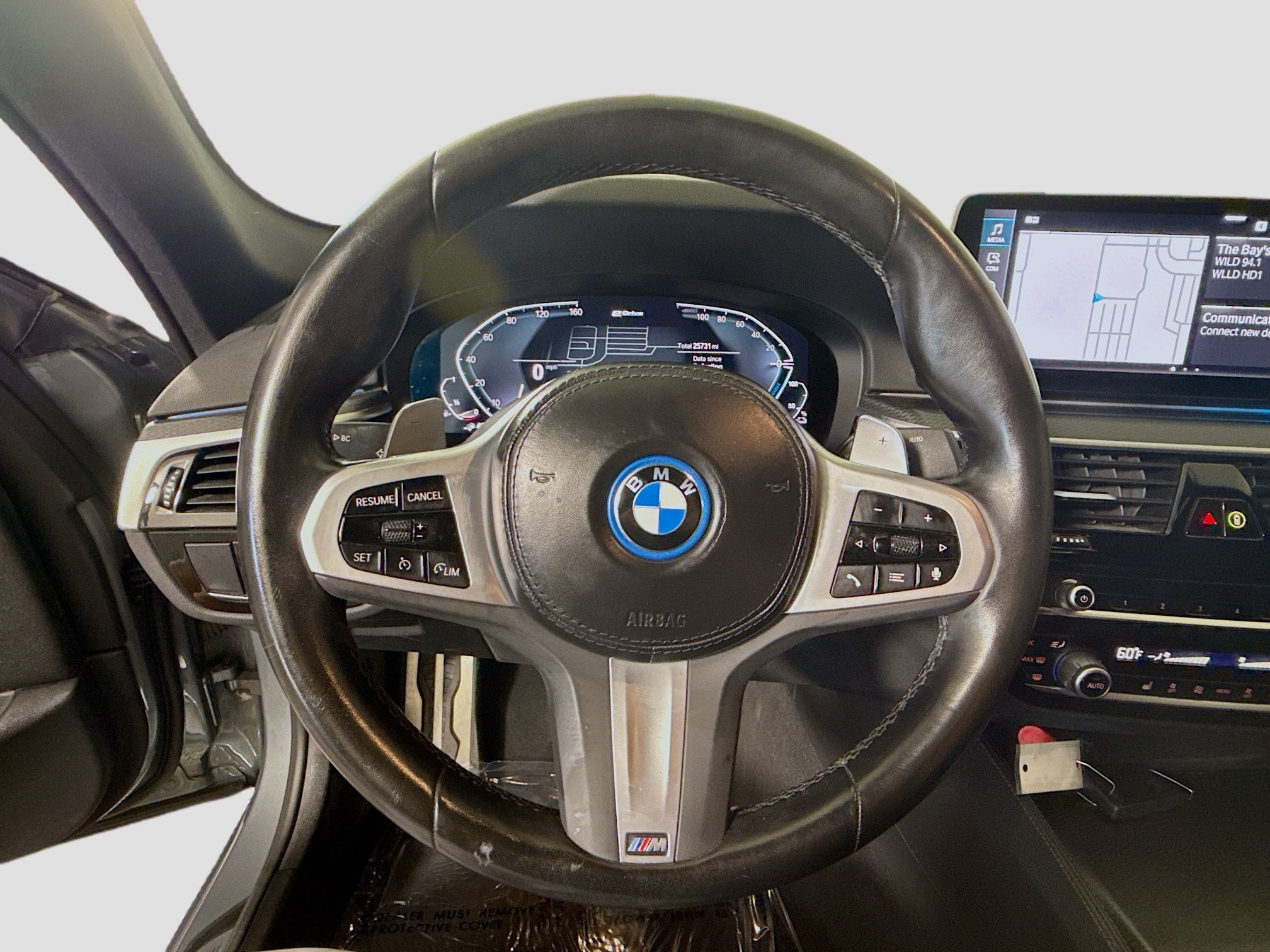 Used 2023 BMW 530e w/ M Sport Package RWD image 13