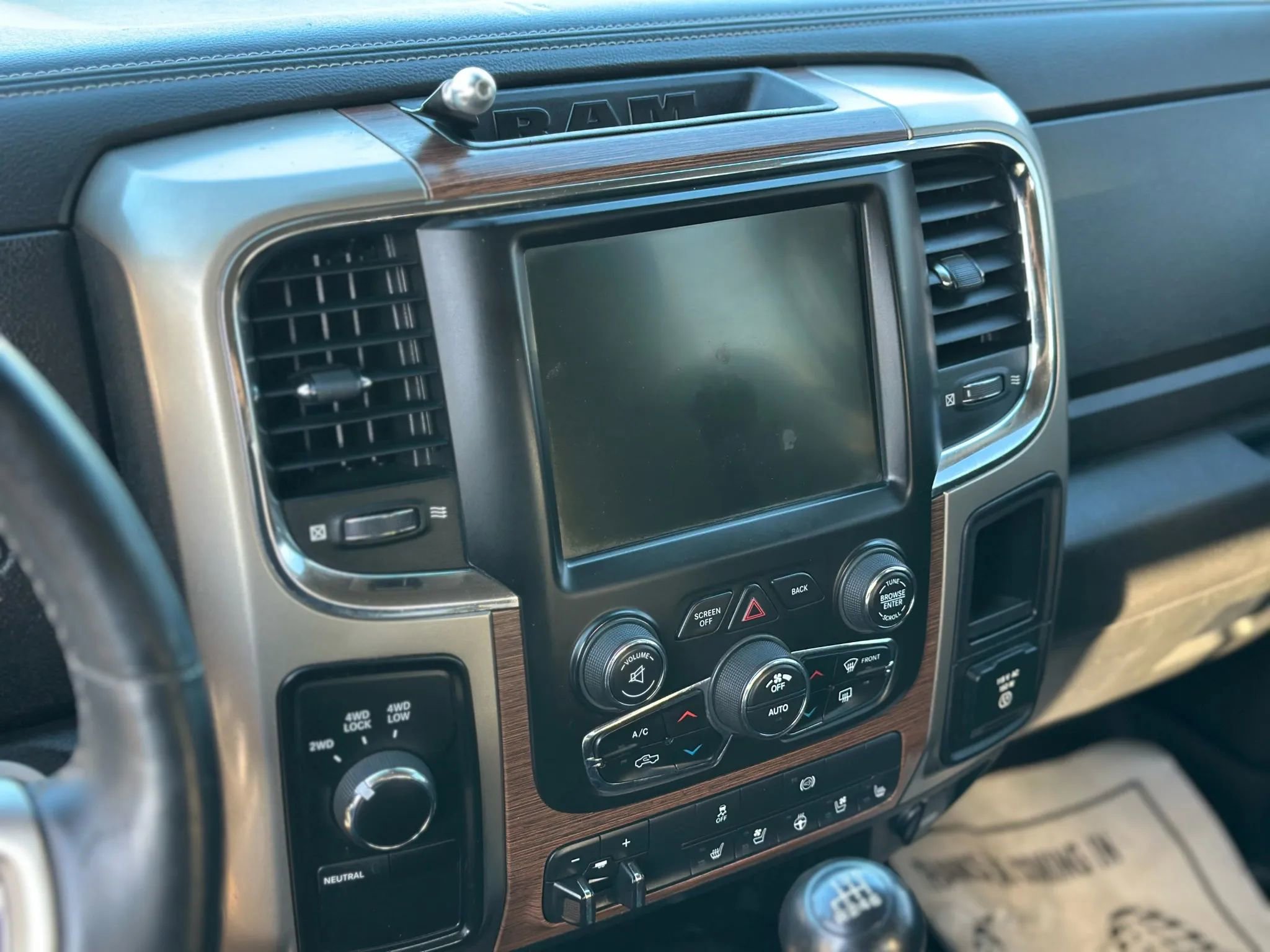 Used 2013 RAM 3500 Laramie image 18