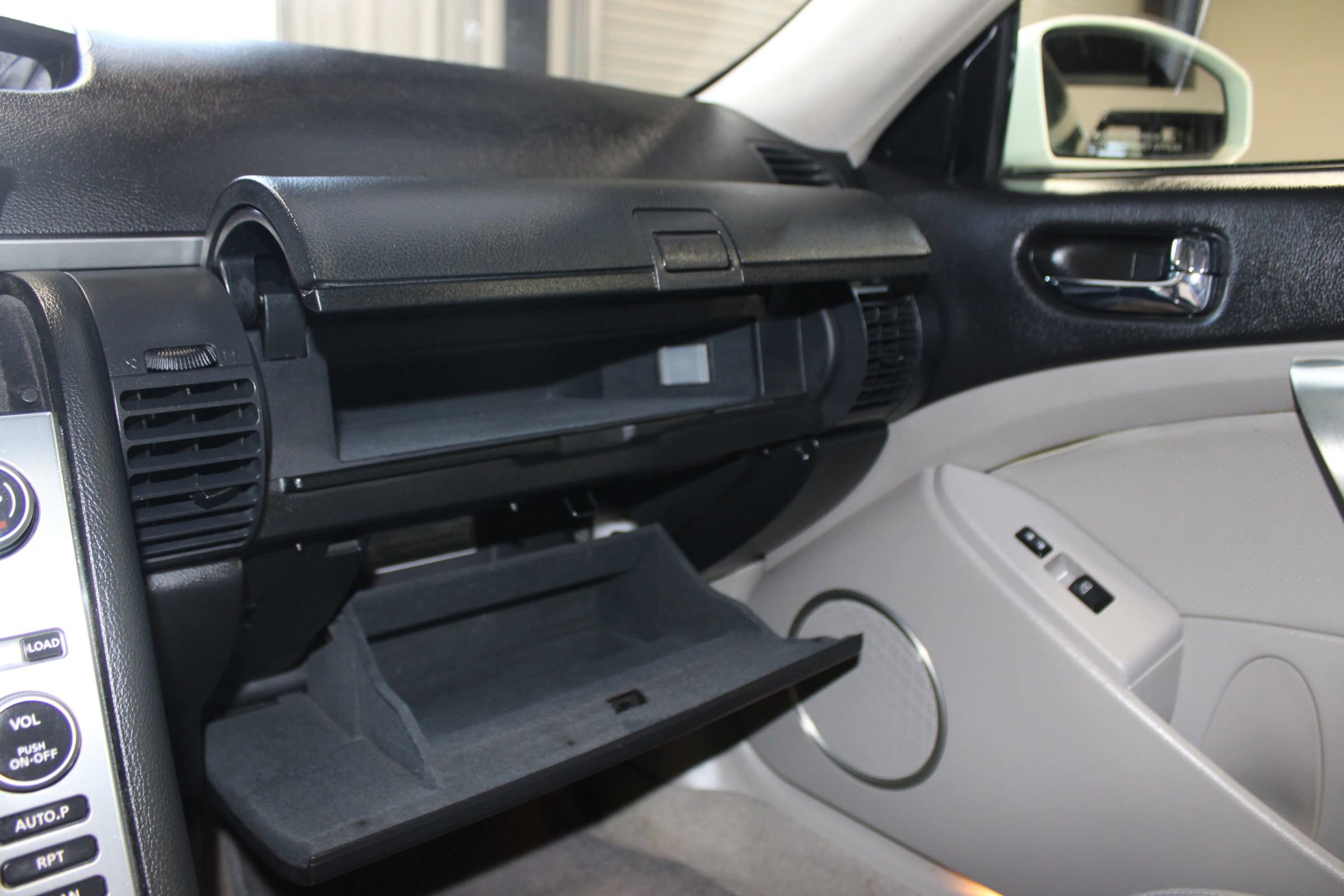 Used 2007 INFINITI G35 Coupe w/ Premium Pkg image 17