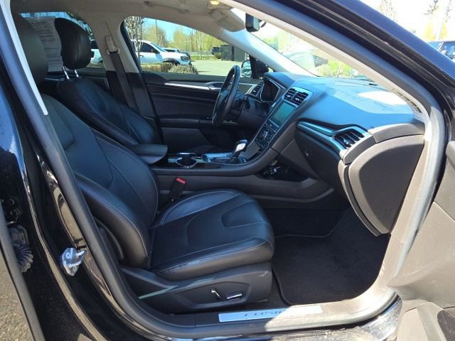 Used 2014 Ford Fusion Titanium image 11