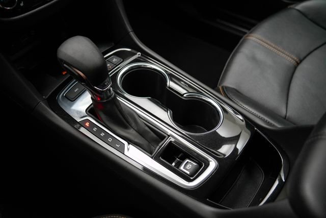 Used 2023 Chevrolet Equinox Premier image 31