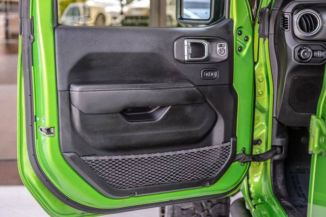 Used 2019 Jeep Wrangler Unlimited Sahara AWD/4WD image 54