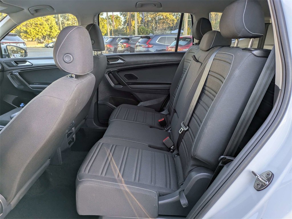 Used 2024 Volkswagen Tiguan S image 16