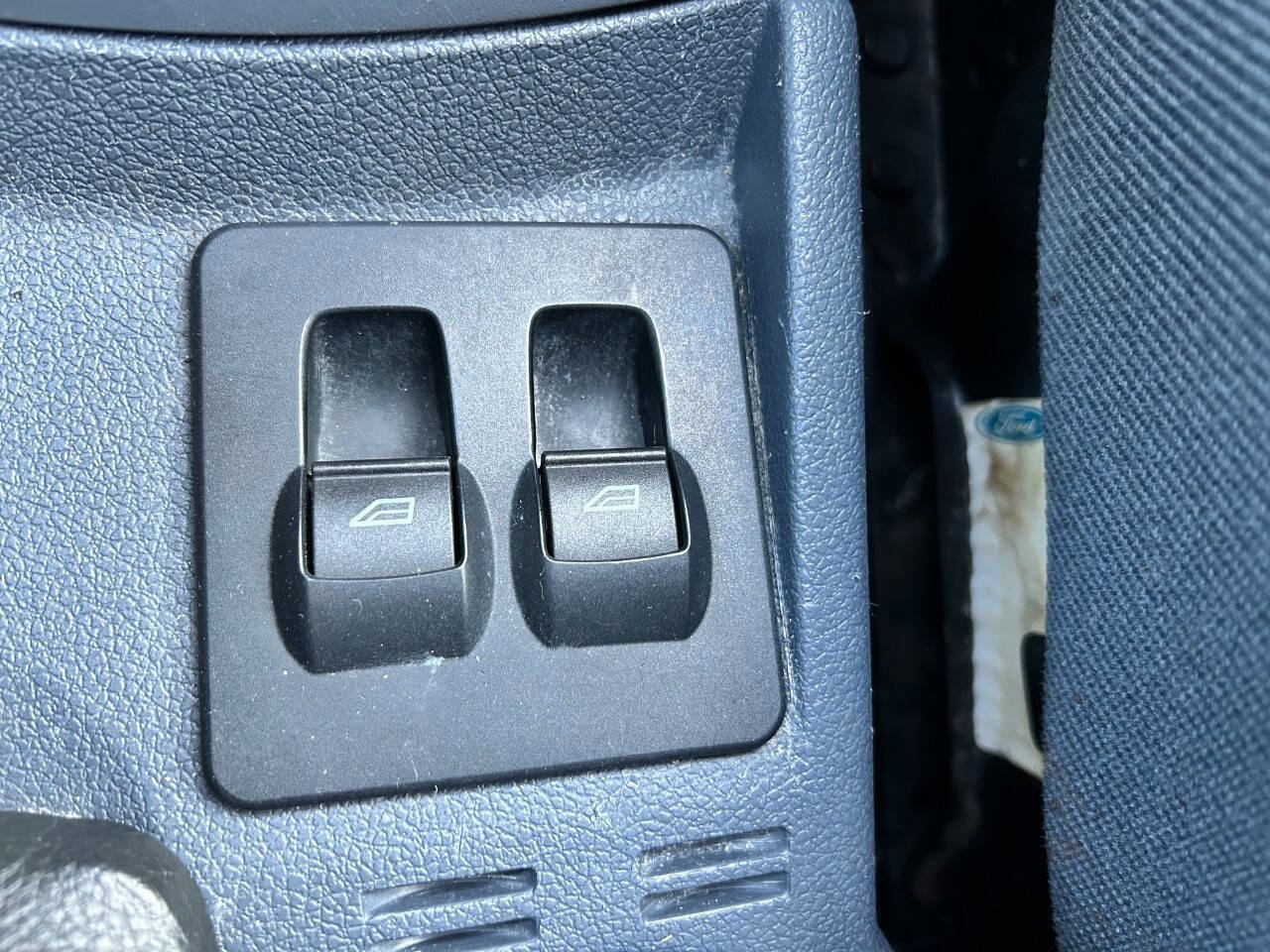 Used 2013 Ford Transit Connect XLT image 25