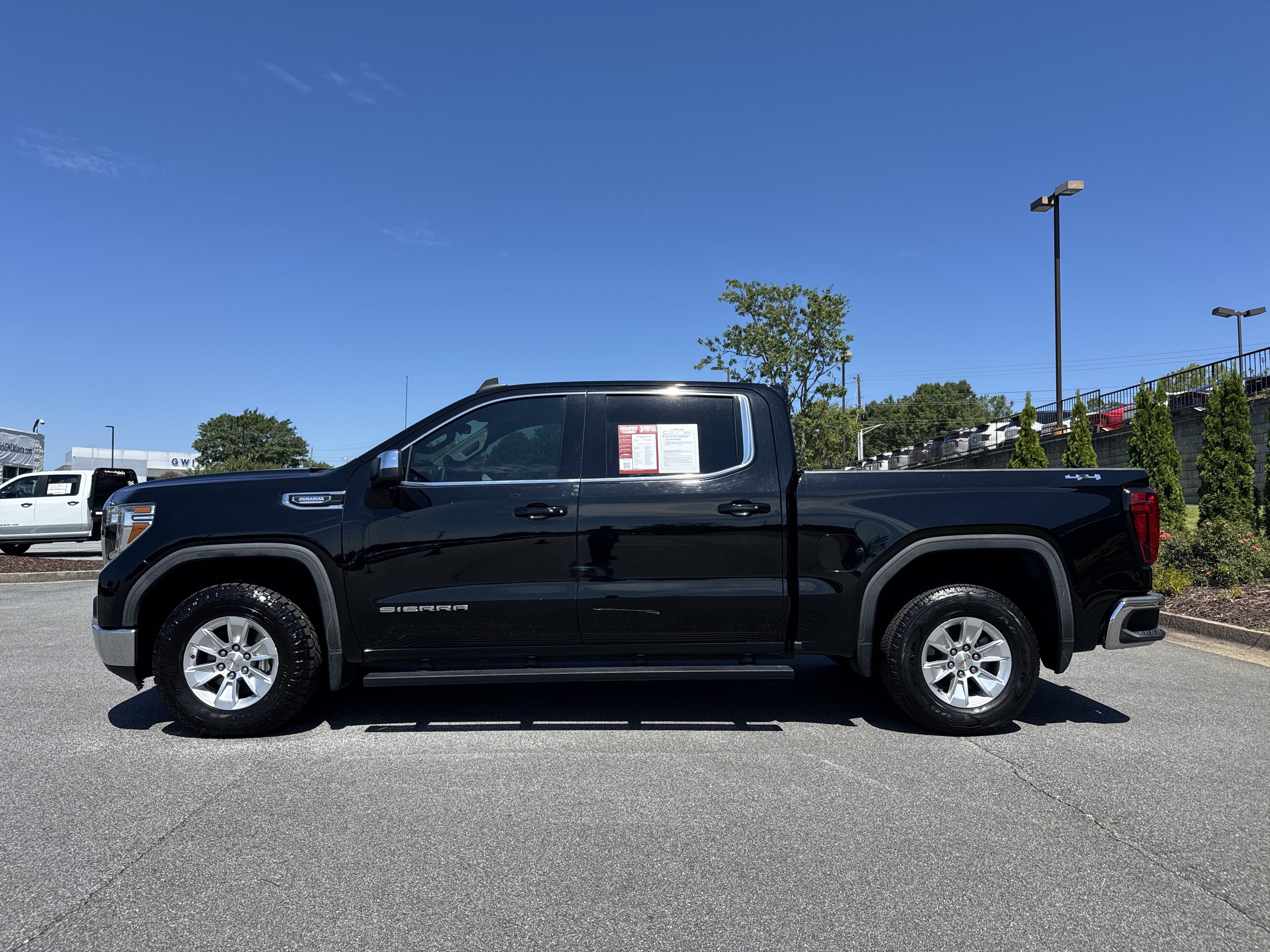 Used 2020 GMC Sierra 1500 SLE w/ SLE Value Package AWD/4WD image 7