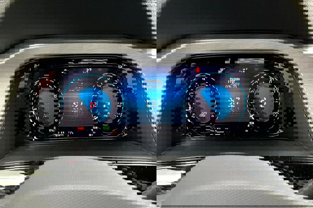 New 2025 Volkswagen Atlas Cross Sport SE image 24