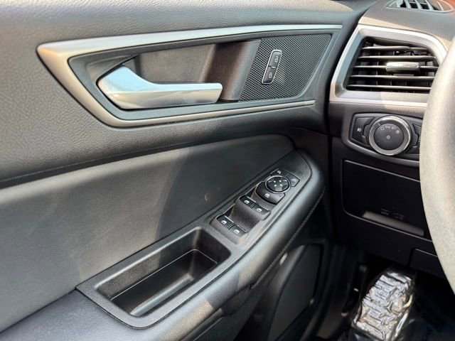 Certified 2024 Ford Edge SEL w/ Convenience Package AWD/4WD image 30