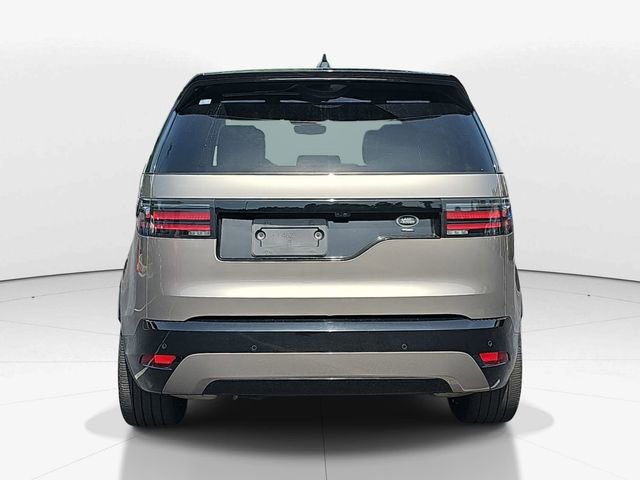 Used 2021 Land Rover Discovery HSE R-Dynamic AWD/4WD image 4