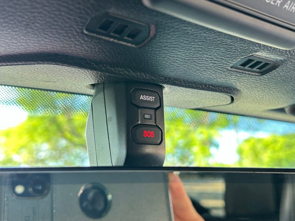Used 2018 Jeep Wrangler Unlimited Sahara AWD/4WD image 27