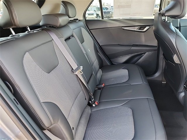 New 2025 Kia Niro EX image 18