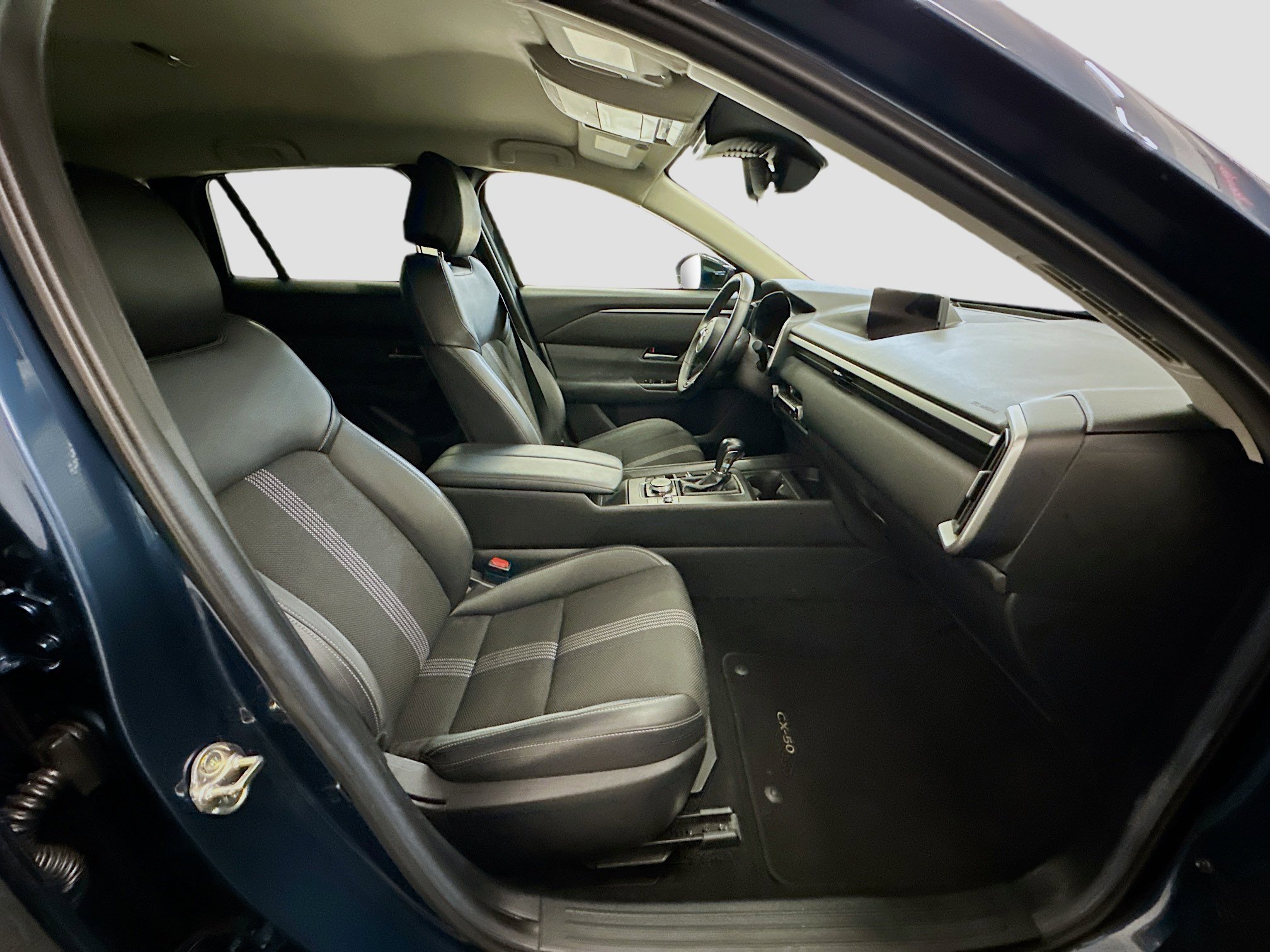 Used 2025 MAZDA CX-50 AWD 2.5 S w/ Preferred Package image 33