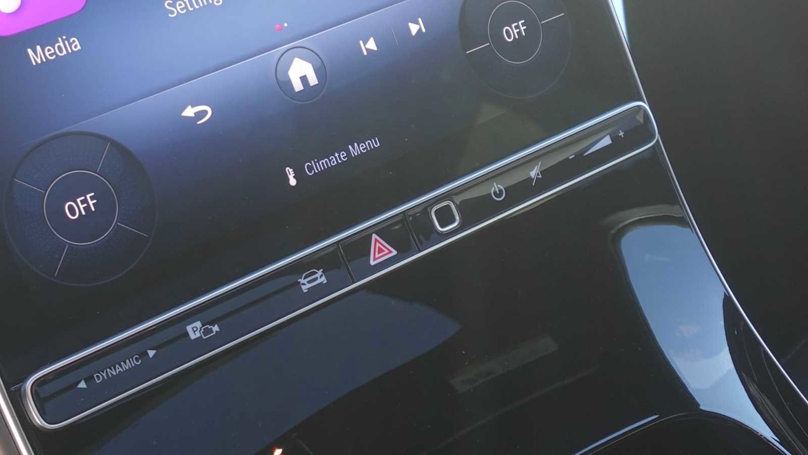 Used 2026 Mercedes-Benz GLC 300 4MATIC image 32