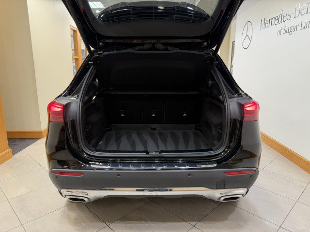 Used 2025 Mercedes-Benz GLA 250 image 22