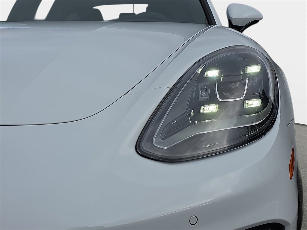 Used 2023 Porsche Panamera 4 Platinum Edition image 36