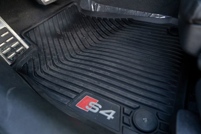 Used 2023 Audi S4 Prestige image 24