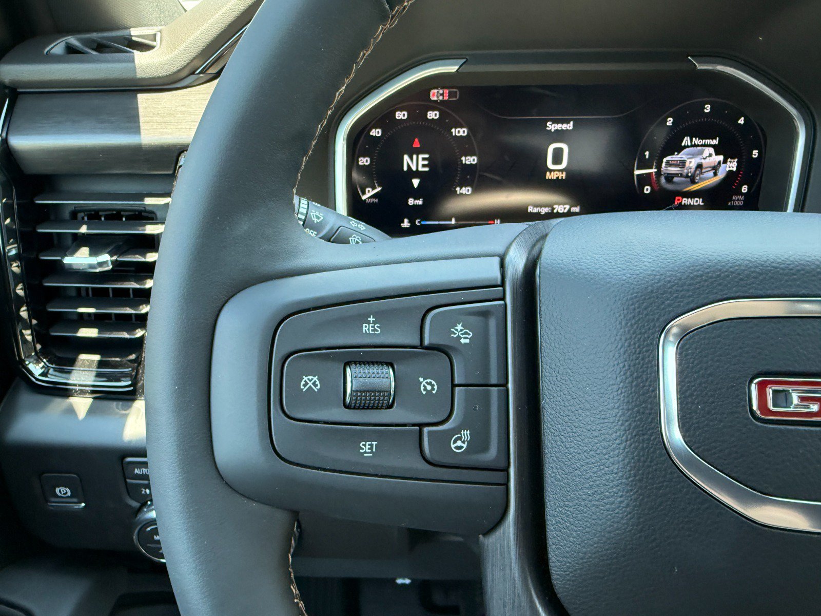 New 2026 GMC Sierra 2500 AT4 AWD/4WD image 29