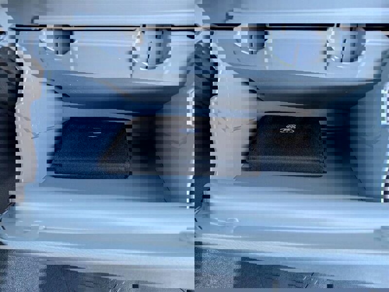 Used 2019 Ford Transit 150 XL image 30