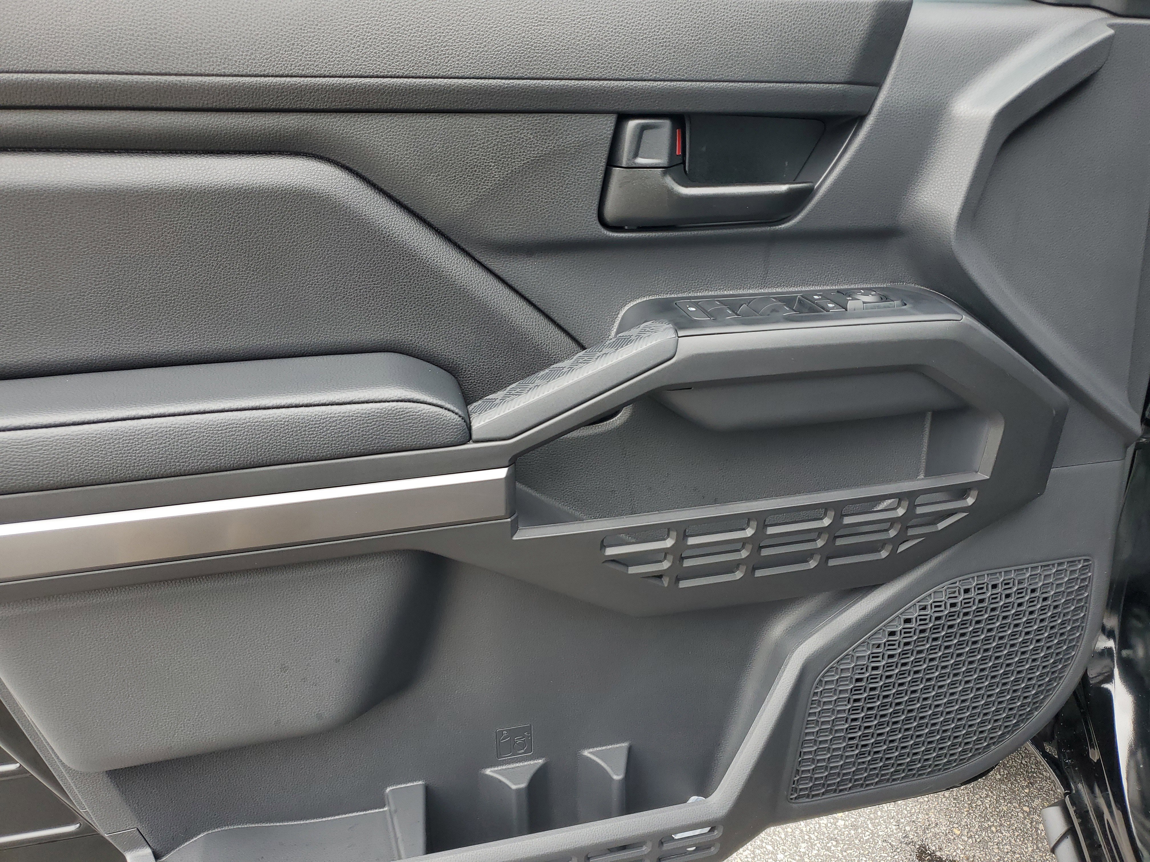 New 2026 Toyota Tacoma SR5 image 18