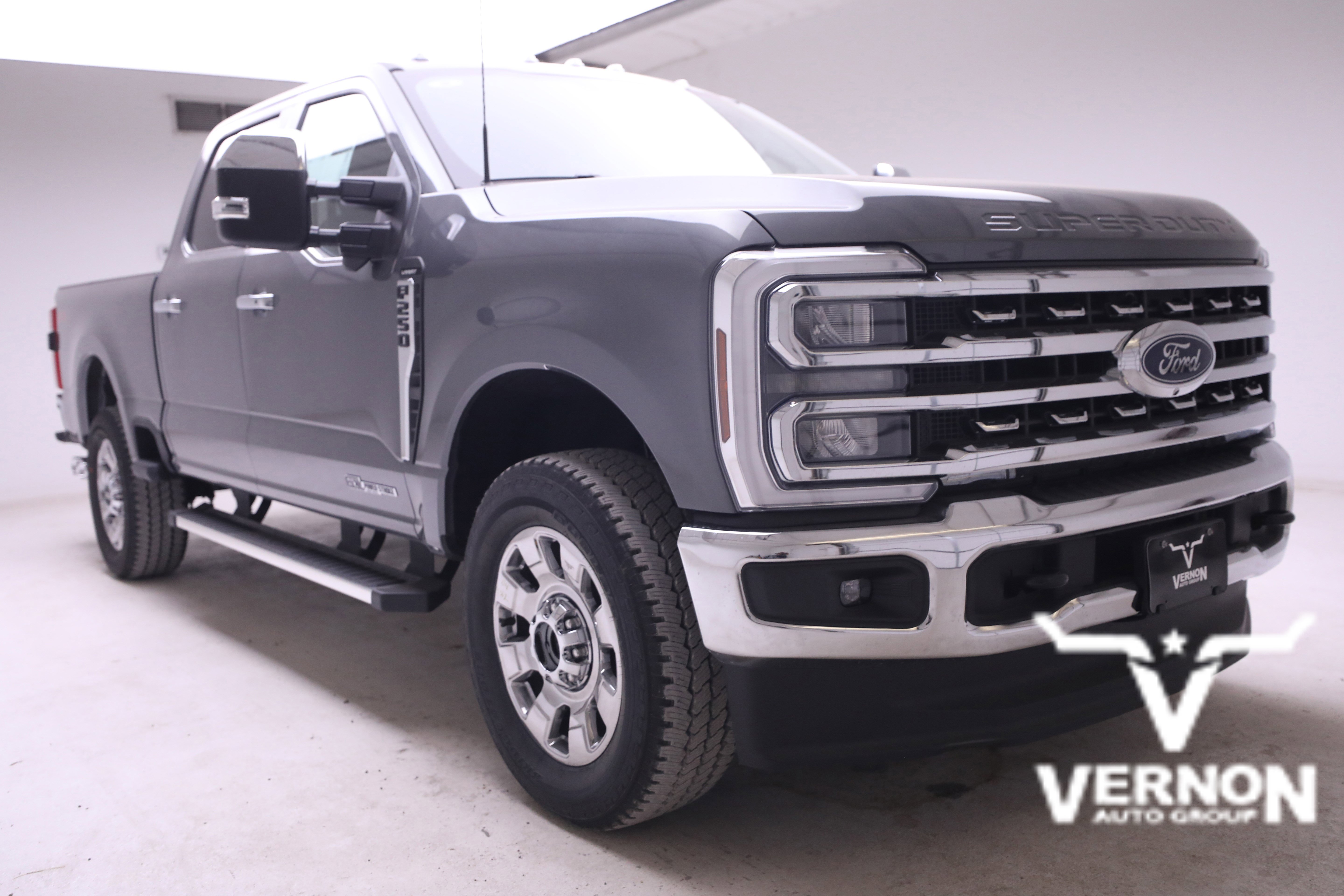 New 2026 Ford F250 Lariat w/ Chrome Package image 7