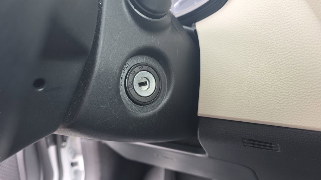 Used 2024 Toyota Corolla LE image 26