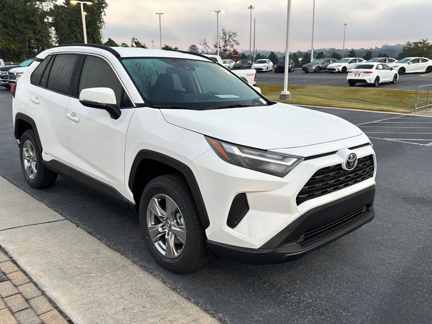 New 2025 Toyota RAV4 LE image 6