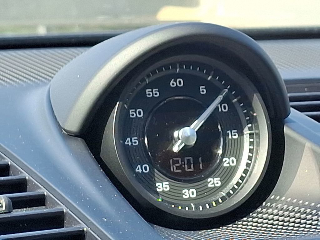 Certified 2024 Porsche Panamera image 25