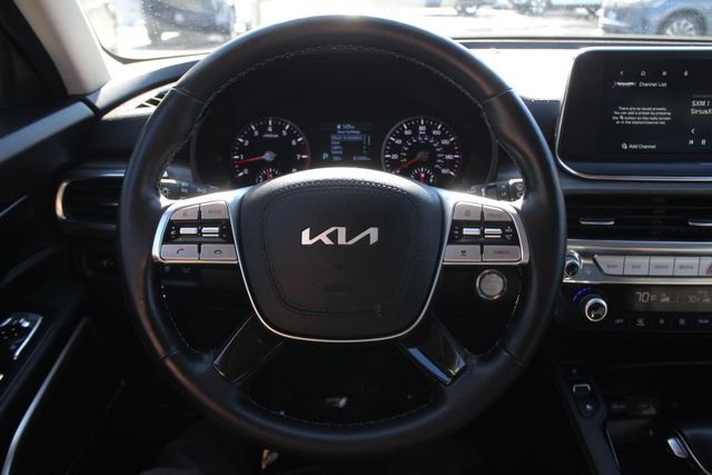 Used 2022 Kia Telluride EX w/ EX Premium Package image 15
