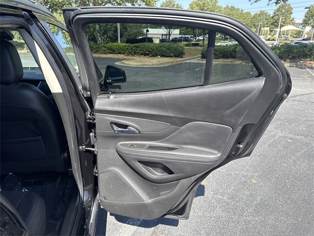 Used 2022 Buick Encore Preferred w/ Safety Package image 27