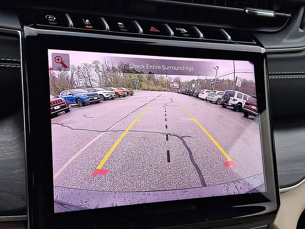Certified 2025 Jeep Grand Cherokee L Limited AWD/4WD image 15