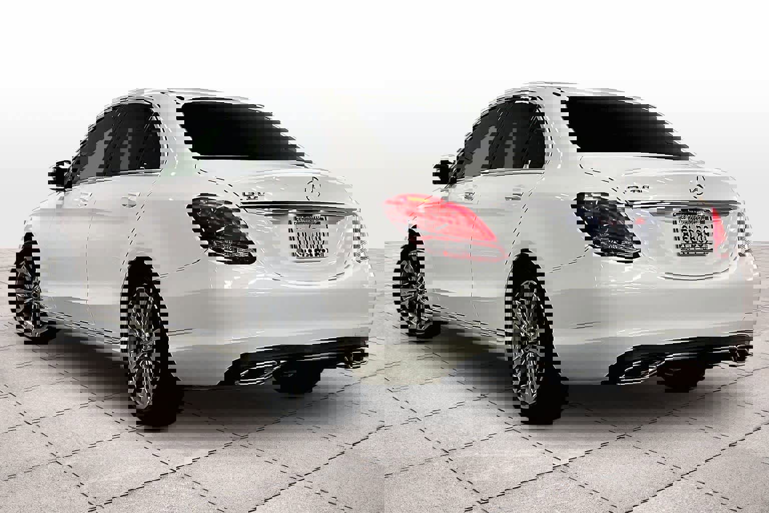 Used 2018 Mercedes-Benz C 300 Sedan image 13