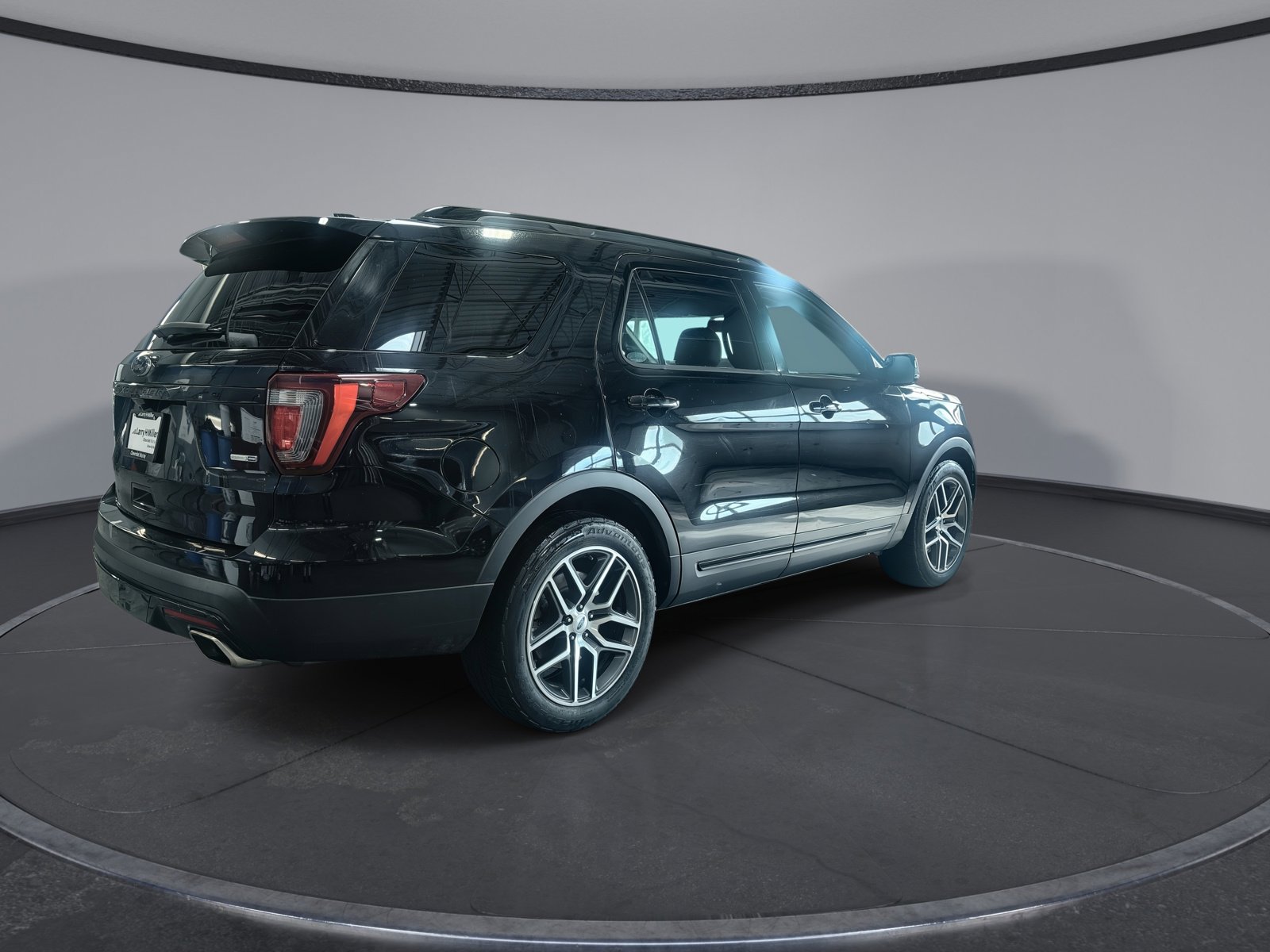 Used 2017 Ford Explorer Sport AWD/4WD image 8