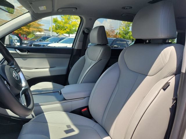Used 2025 Hyundai Palisade SEL FWD image 14