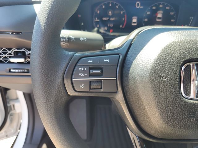 Used 2025 Honda Accord SE image 17