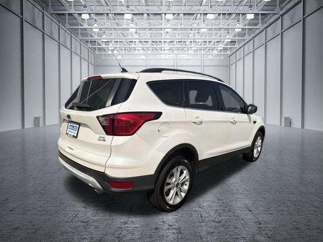 Used 2019 Ford Escape SEL AWD/4WD image 9