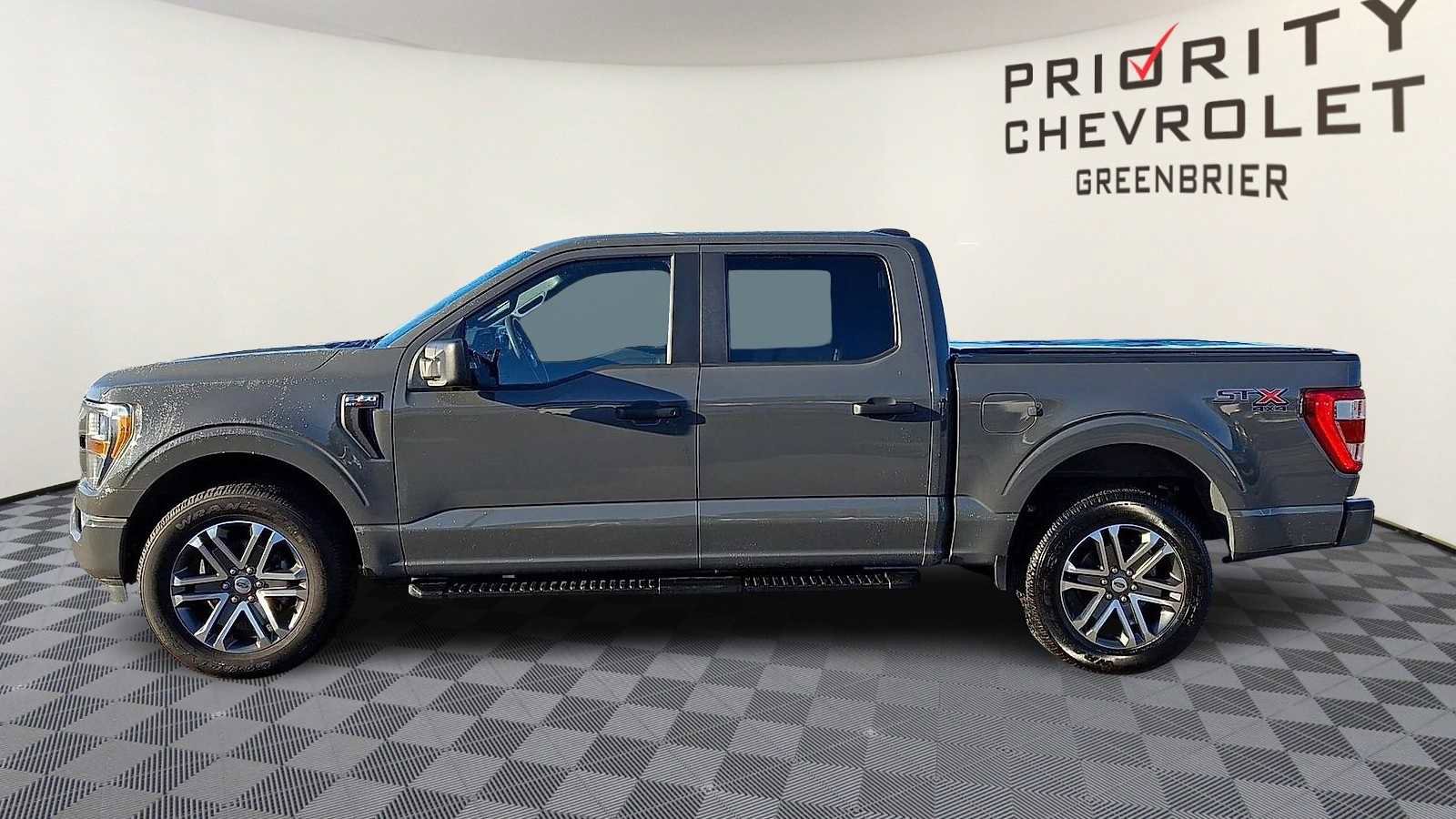Used 2021 Ford F150 XL w/ STX Appearance Package image 5