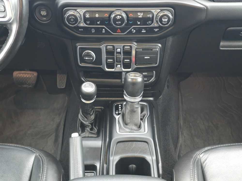 Used 2021 Jeep Wrangler Unlimited Sahara image 13