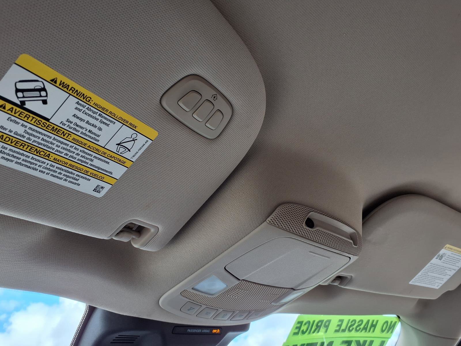 Used 2022 Ford Expedition XLT image 18