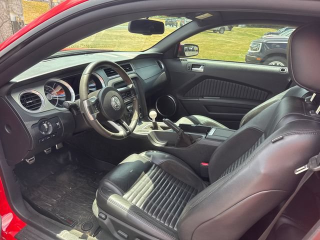 Used 2012 Ford Mustang Shelby GT500 w/ SVT Performance Pkg RWD image 9
