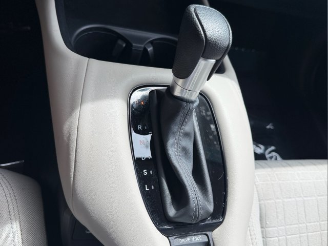 Certified 2024 Honda HR-V LX image 25