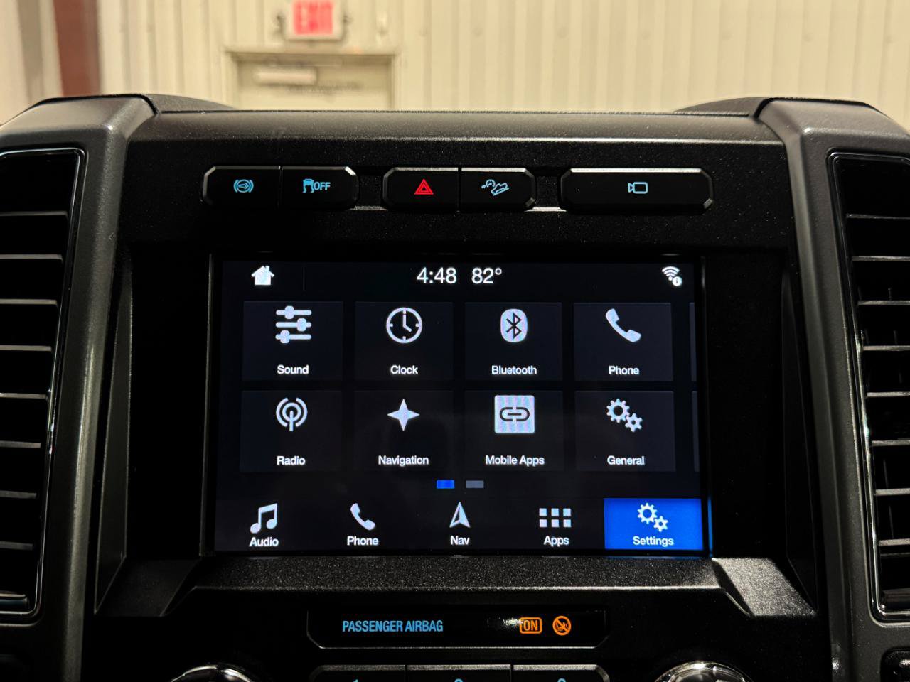 Used 2019 Ford F350 XLT w/ XLT Premium Package AWD/4WD image 41