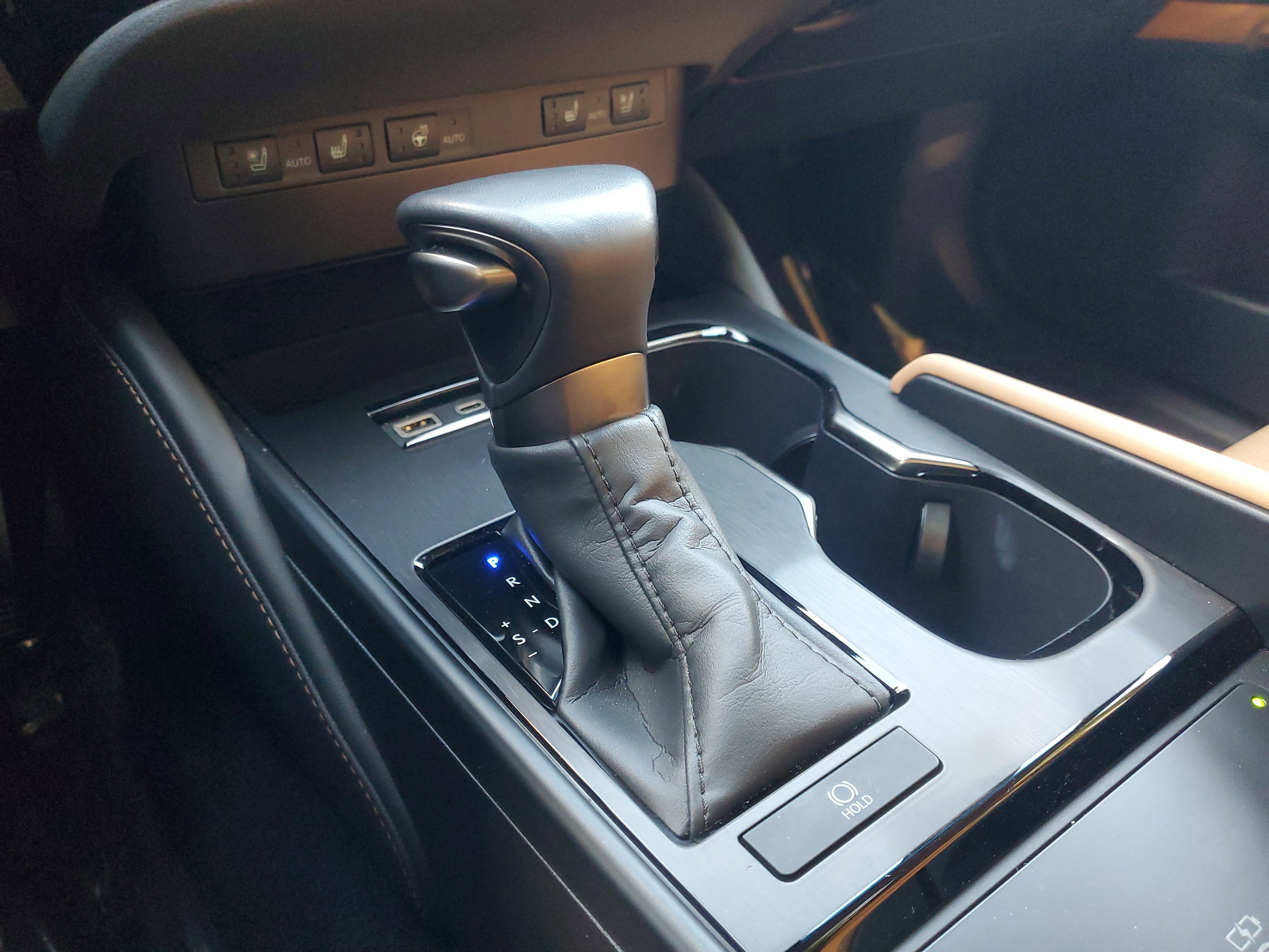 Used 2025 Lexus ES 350 w/ Premium Package image 30