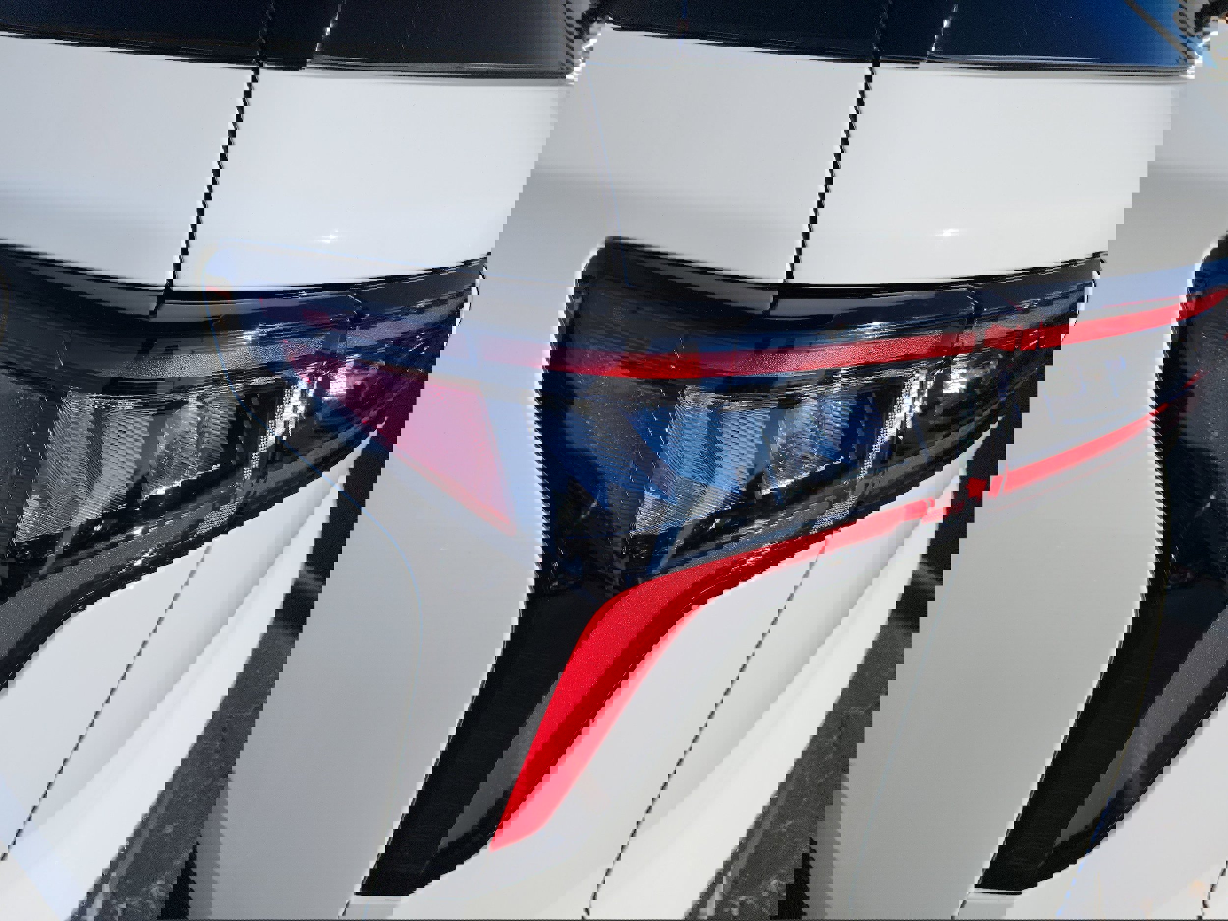 New 2026 Chevrolet Equinox LT image 8