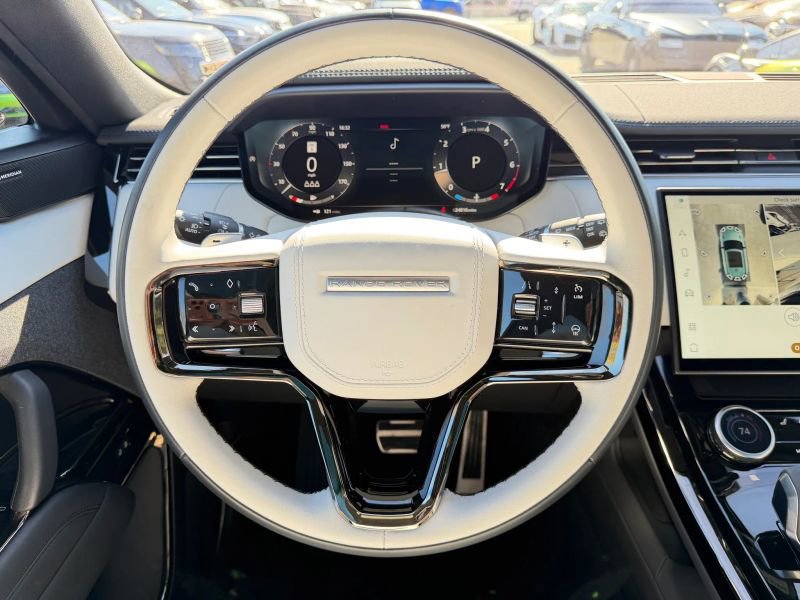 Used 2023 Land Rover Range Rover Sport SE Dynamic image 20